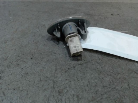 REPETITEUR AILE GAUCHE CITROEN XSARA