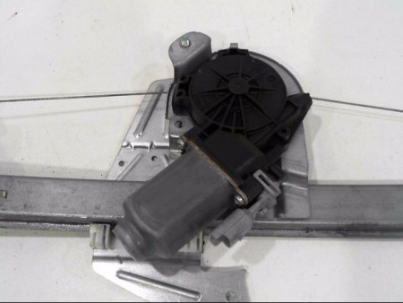 MECANISME+MOTEUR LEVE-GLACE AVANT DROIT PEUGEOT 107