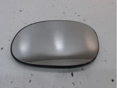 GLACE RETROVISEUR EXT G PEUGEOT 206