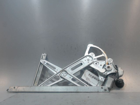 MECANISME+MOTEUR LEVE-GLACE AVANT GAUCHE TOYOTA YARIS