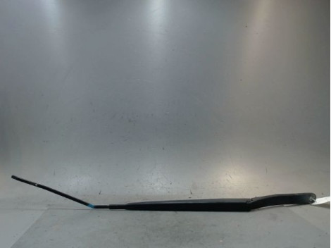 BRAS ESSUIE-GLACE AVANT DROIT RENAULT CLIO