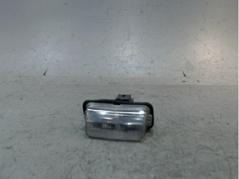 ECLAIREUR PLAQUE DE POLICE GAUCHE PEUGEOT 206
