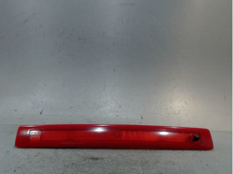 FEUX STOP SUPPLEMENTAIRE RENAULT CLIO