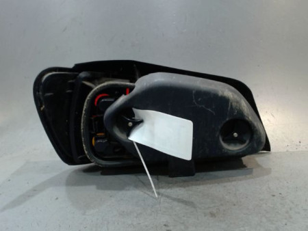 FEU ARRIERE DROIT PEUGEOT 306