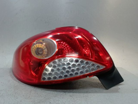 FEU ARRIERE GAUCHE  PEUGEOT 206