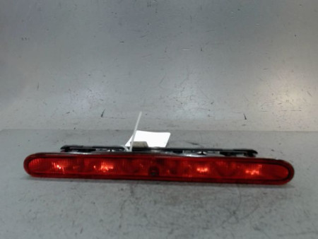 FEUX STOP SUPPLEMENTAIRE PEUGEOT 206