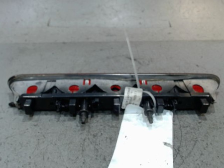 FEUX STOP SUPPLEMENTAIRE PEUGEOT 206