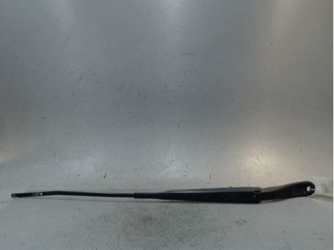 BRAS ESSUIE-GLACE AVANT GAUCHE RENAULT CLIO