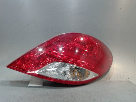FEU ARRIERE DROIT PEUGEOT 207