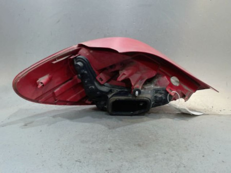 FEU ARRIERE DROIT PEUGEOT 207
