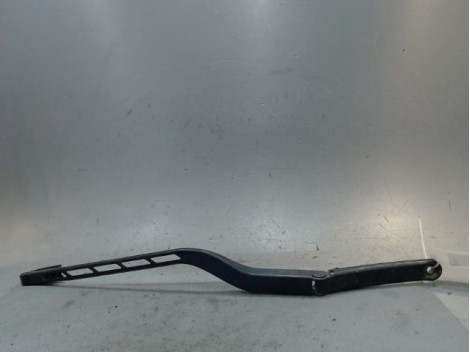 BRAS ESSUIE-GLACE AVANT GAUCHE AUDI A3