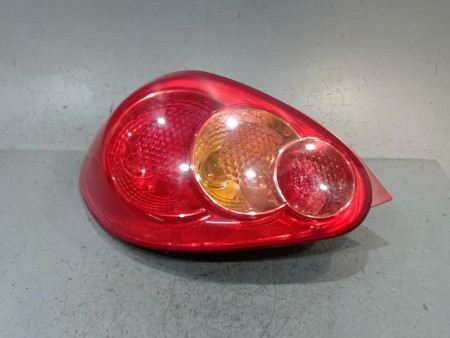 FEU ARRIERE GAUCHE  TOYOTA AYGO