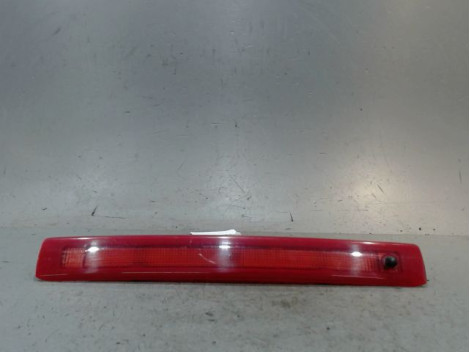 FEUX STOP SUPPLEMENTAIRE RENAULT CLIO