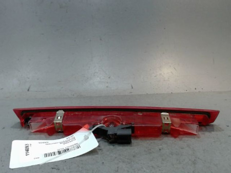 FEUX STOP SUPPLEMENTAIRE RENAULT CLIO