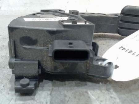 PEDALE ACCELERATEUR RENAULT TRAFIC