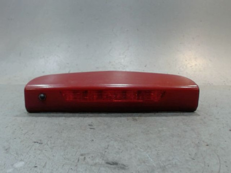 FEUX STOP SUPPLEMENTAIRE OPEL CORSA