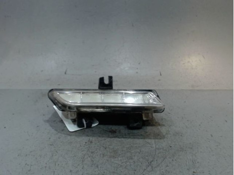 FEUX POSITION DROIT RENAULT CLIO