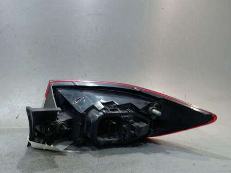 FEU ARRIERE GAUCHE  RENAULT CLIO