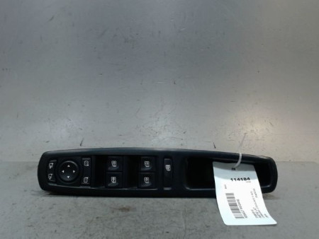 COMMANDE LEVE-GLACE PORTE AVG RENAULT MEGANE