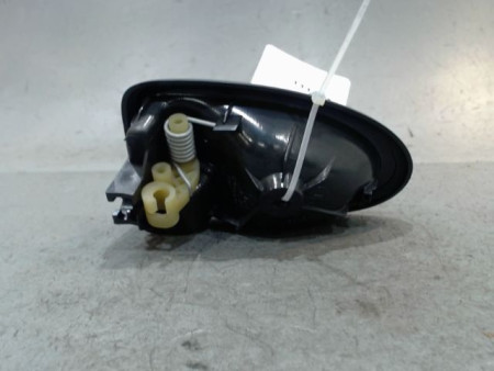POIGNEE INTERIEURE PORTE AVANT DROIT RENAULT CLIO