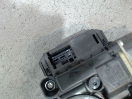 MECANISME+MOTEUR LEVE-GLACE AVANT DROIT VOLKSWAGEN POLO