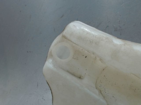 RESERVOIR LAVE-GLACE AVANT CITROEN C3