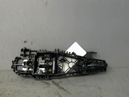 POIGNEE EXTERIEURE PORTE AVANT DROIT FIAT 500X
