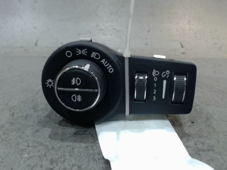 INTERIEUR COMMANDE PHARES FIAT 500X