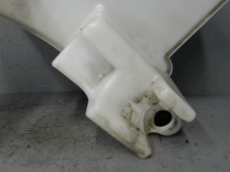 RESERVOIR LAVE-GLACE AVANT FORD FOCUS