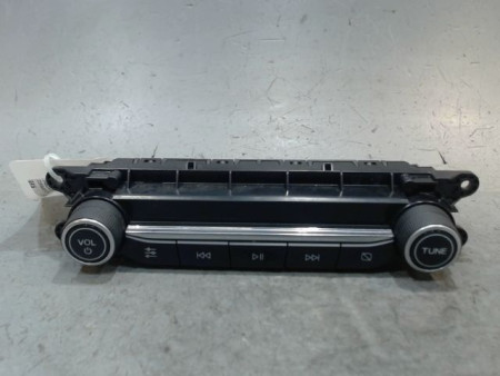 COMMANDE AUTORADIO FORD FOCUS