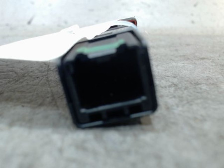 BOUTON DE WARNING FORD FOCUS