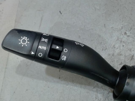 BLOC COMMODOS KIA RIO