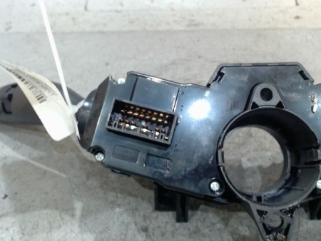 BLOC COMMODOS KIA RIO