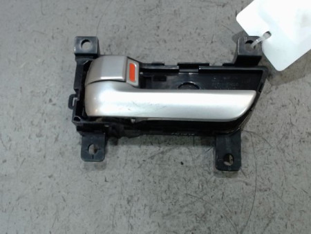 POIGNEE INTERIEURE PORTE AVANT GAUCHE KIA SORENTO