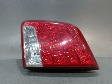 FEU ARRIERE INTERIEUR DROIT KIA SORENTO