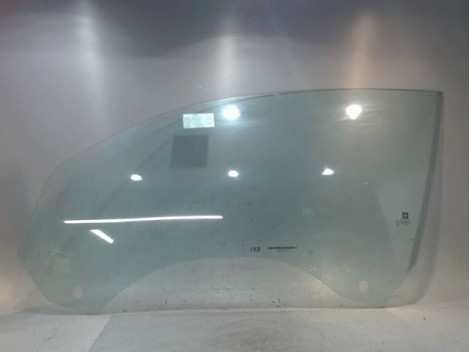 GLACE PORTE AVG B.M.W. SERIE 1
