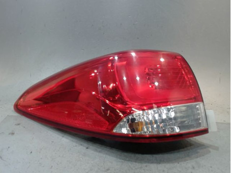 FEU ARRIERE GAUCHE  KIA CARENS