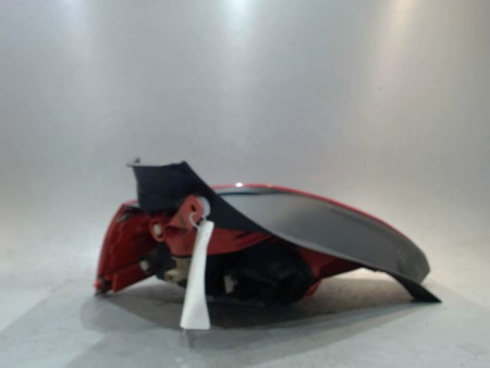 FEU ARRIERE DROIT RENAULT MEGANE