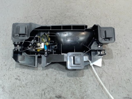 POIGNEE INTERIEURE PORTE AVANT DROIT PEUGEOT 308