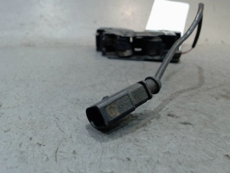 SERRURE CAPOT VOLKSWAGEN POLO