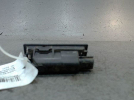 ECLAIREUR PLAQUE DE POLICE DROIT RENAULT TWINGO