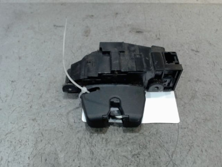 SERRURE HAYON  PEUGEOT 207