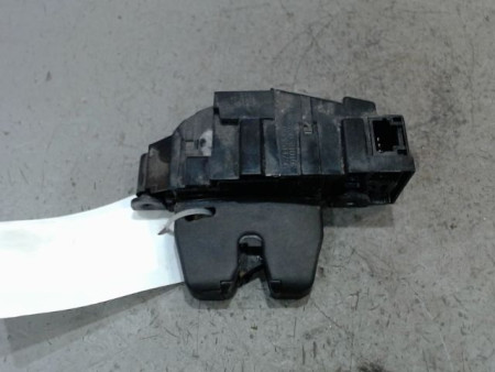 SERRURE HAYON  CITROEN C4