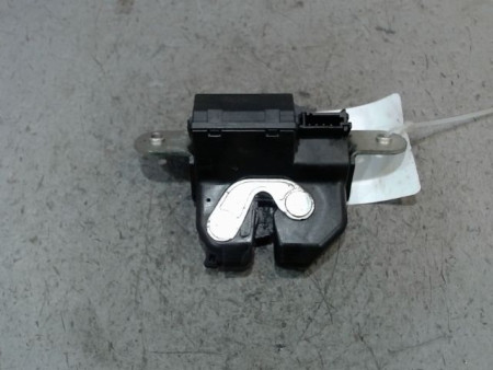 SERRURE HAYON  OPEL CORSA