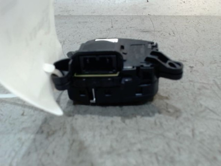 COMMANDES VOLANT DROIT FORD FIESTA