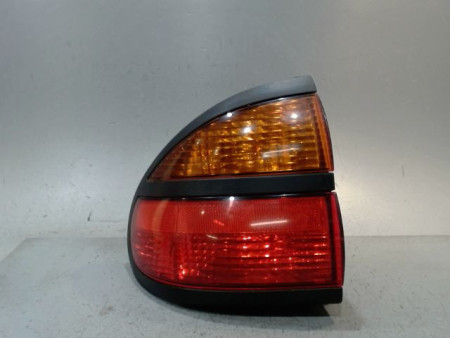 FEU ARRIERE GAUCHE  RENAULT LAGUNA