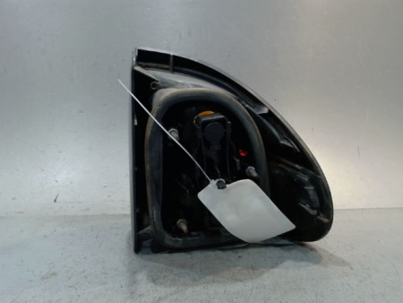 FEU ARRIERE GAUCHE  RENAULT LAGUNA