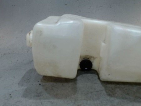 RESERVOIR LAVE-GLACE AVANT DACIA DUSTER