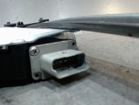 MECANISME+MOTEUR LEVE-GLACE AVANT GAUCHE DACIA SANDERO