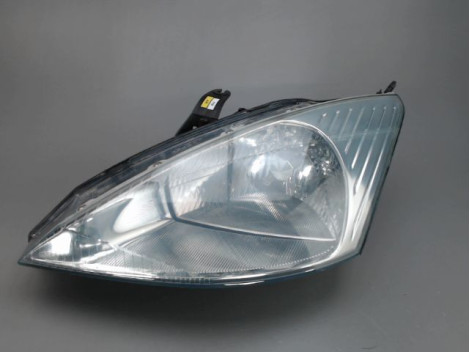 PHARE GAUCHE FORD FOCUS